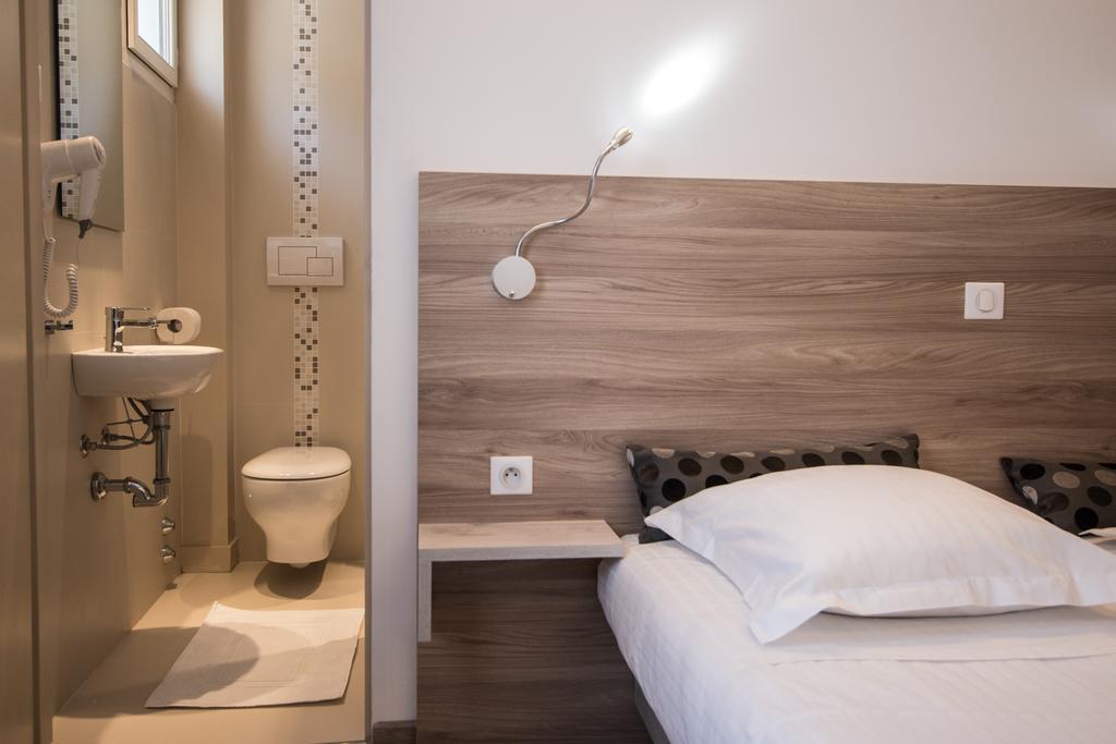 Hotel Les Voyageurs Modane Rom bilde