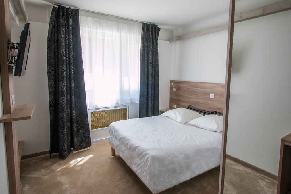 Hotel Les Voyageurs Modane Rom bilde