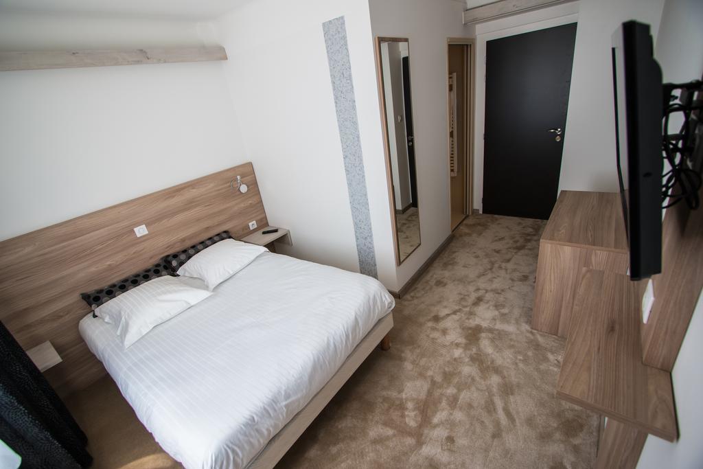 Hotel Les Voyageurs Modane Rom bilde